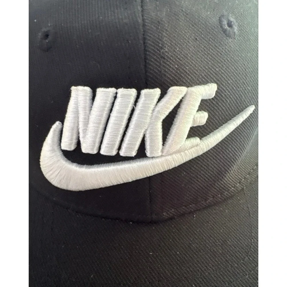 Nike Kids Pro Cap Black White Futura‎ Logo Snapback Hat Child 4-7 617846-023
